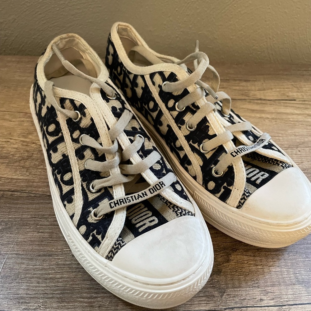 Dior Walk’n’Dior deep blue embroidered sneaker size 8 - Picture 2 of 9